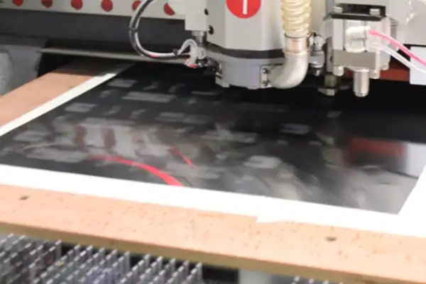 fiducials on pcb manufacturing equipment-2