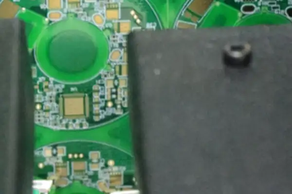 printed circuit board layout services manufacturing equipment-1