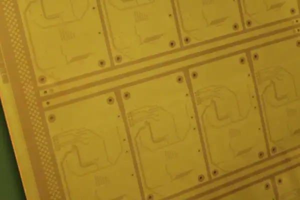 hdi pcb vs traditional multilayer pcb manufacturing equipment-2